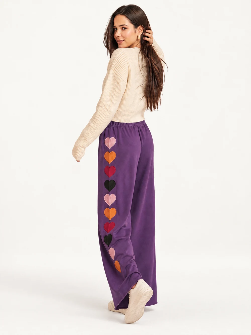 Womenswear bottoms — selected garment style